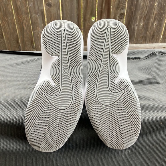 Nike Air Precision II Basketball Shoes Black/White - Picture 2 of 5